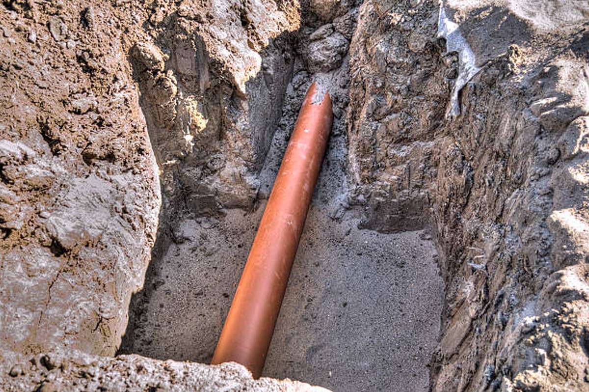 how to find underground plastic pipes 2